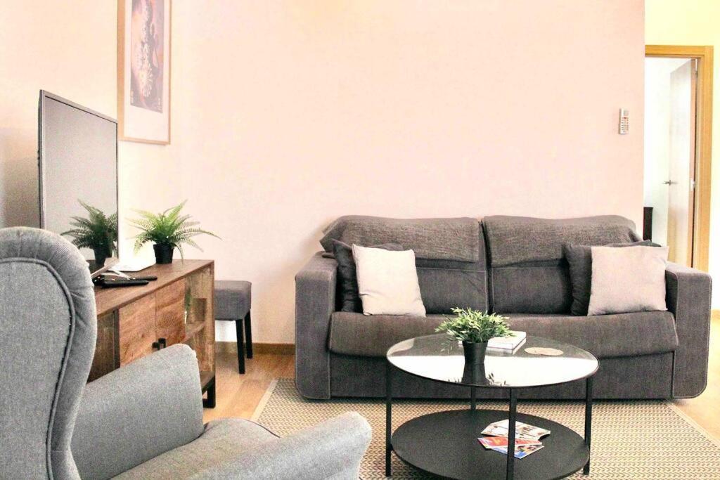 Downtown Jinetes Deluxe With Pool & Free Parking Apartment Malaga Exterior photo
